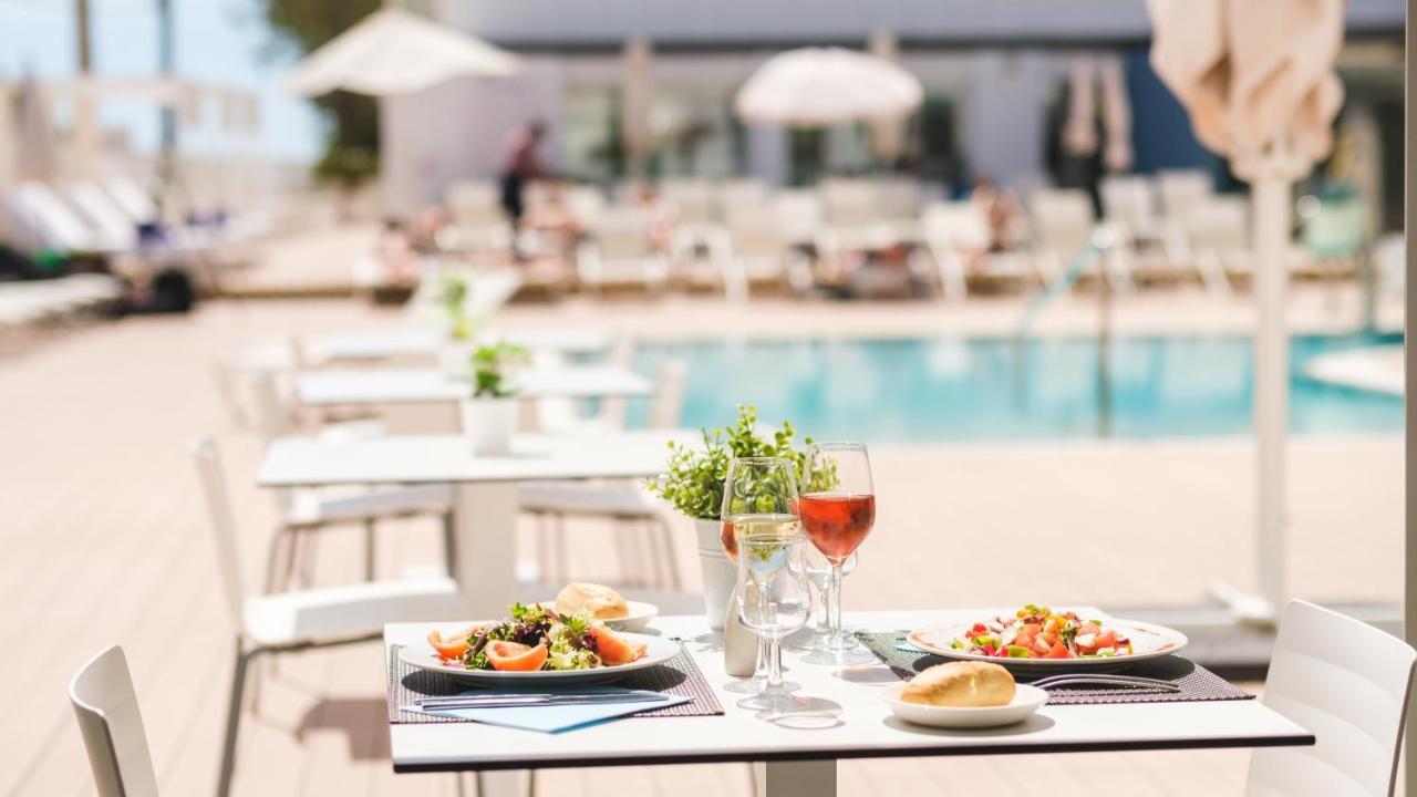 Welikehotel Triton Beach (Adults Only) Cala Ratjada  Zewnętrze zdjęcie